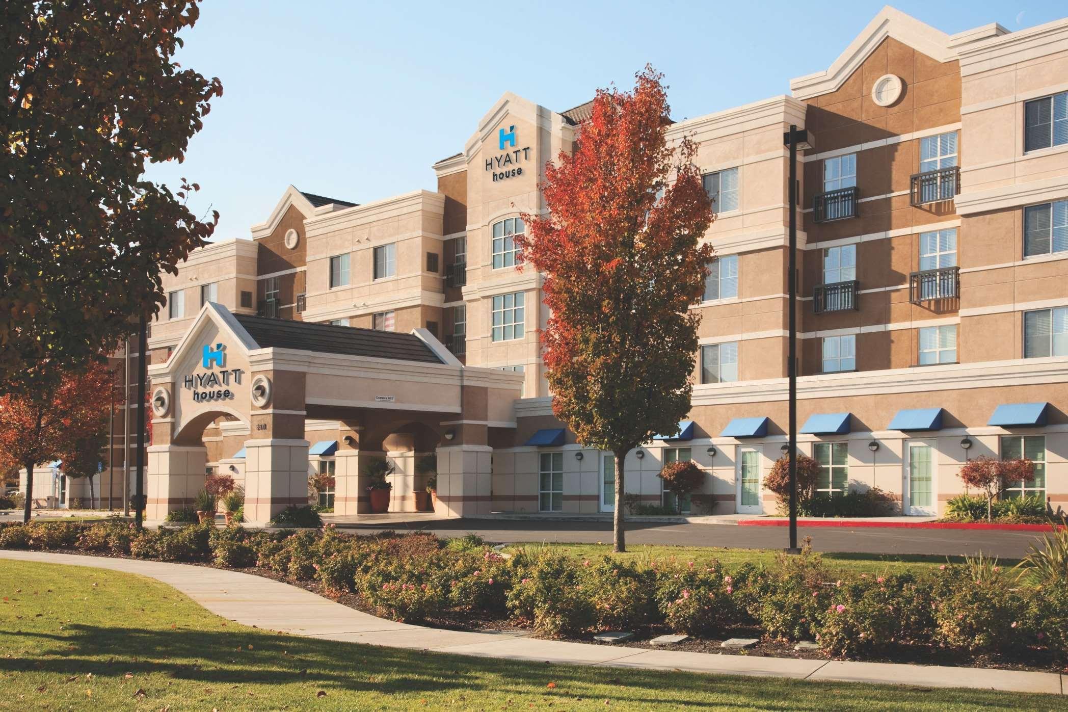 Hyatt House Pleasant Hill Hotel Bagian luar foto