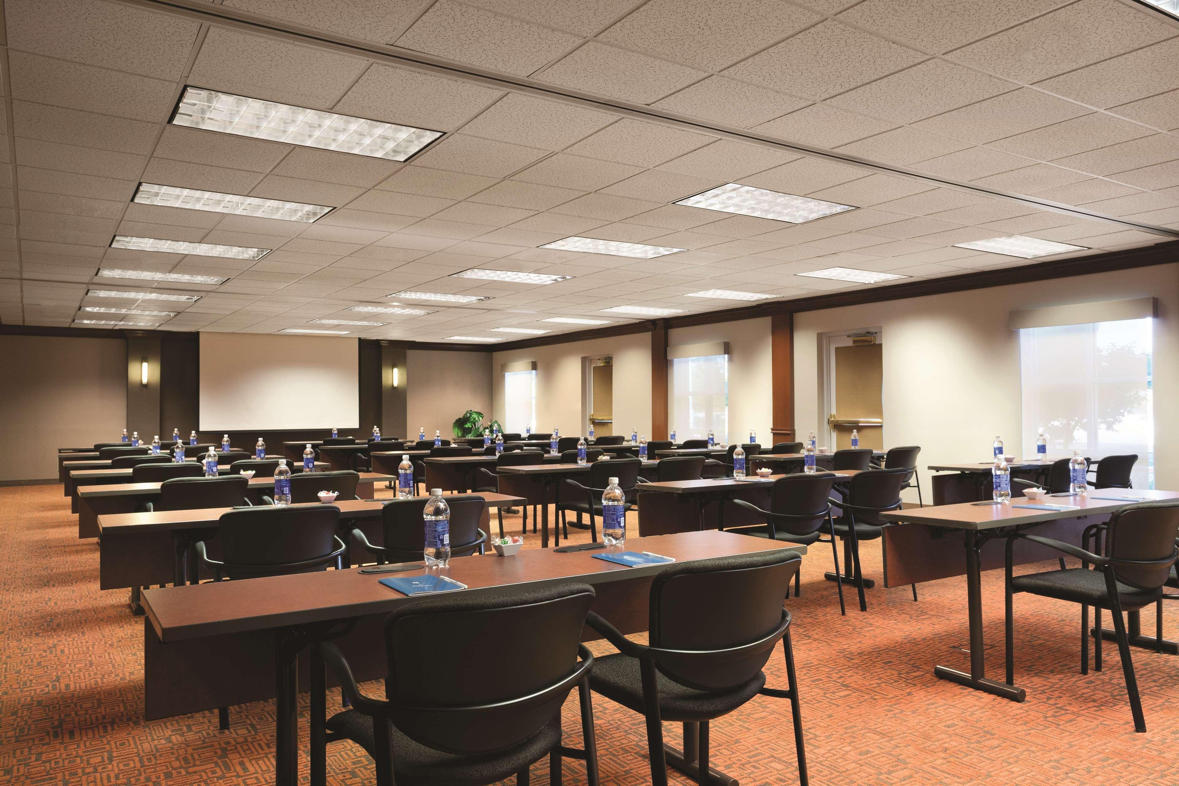 Hyatt House Pleasant Hill Hotel Bagian luar foto